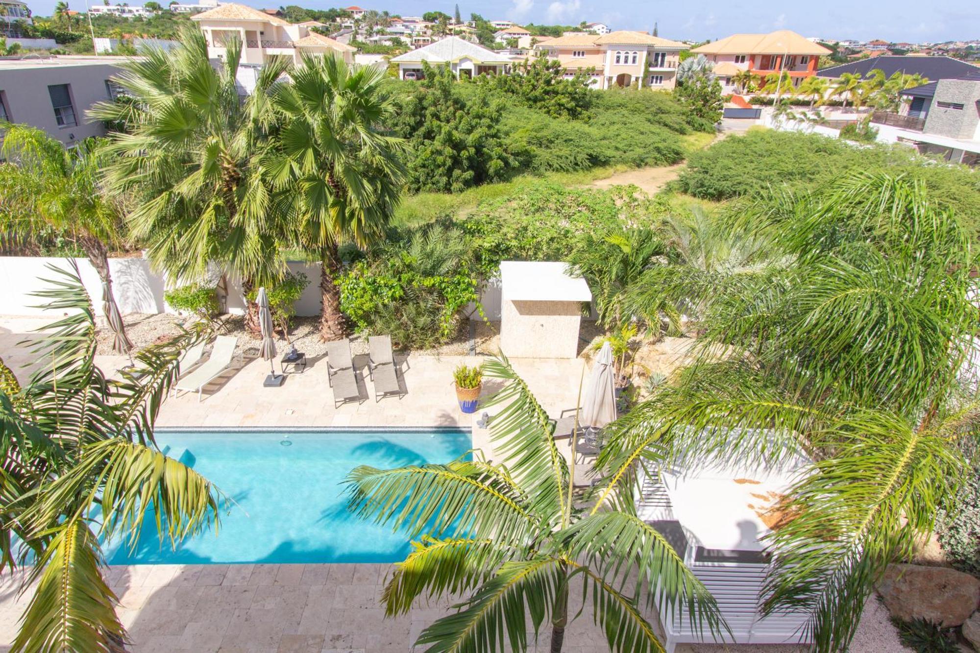 Goudhaen Luxury Private Apartments Jan Thiel Beach Extérieur photo