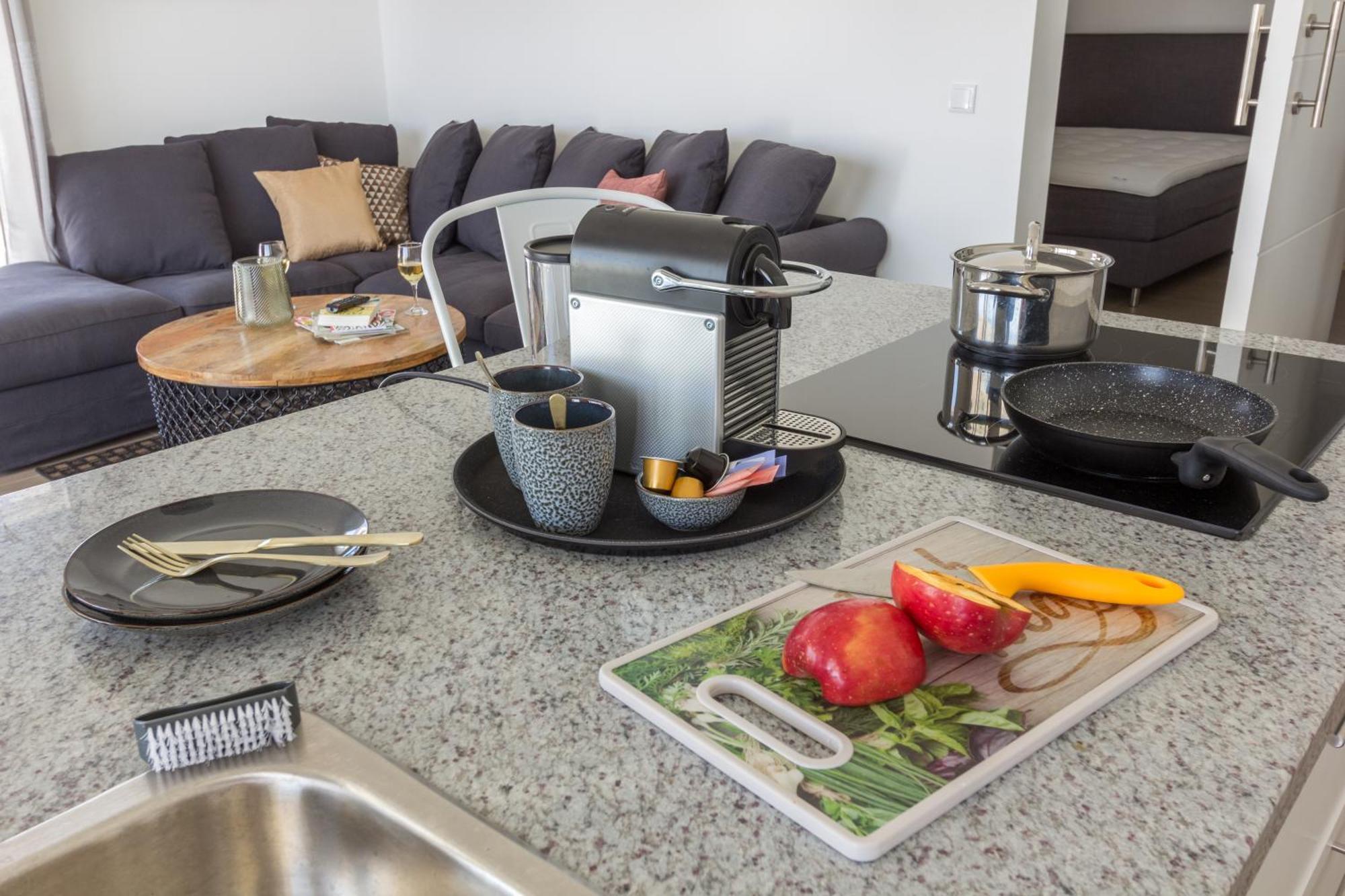 Goudhaen Luxury Private Apartments Jan Thiel Beach Extérieur photo