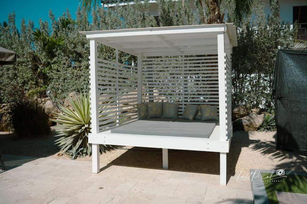 Goudhaen Luxury Private Apartments Jan Thiel Beach Extérieur photo